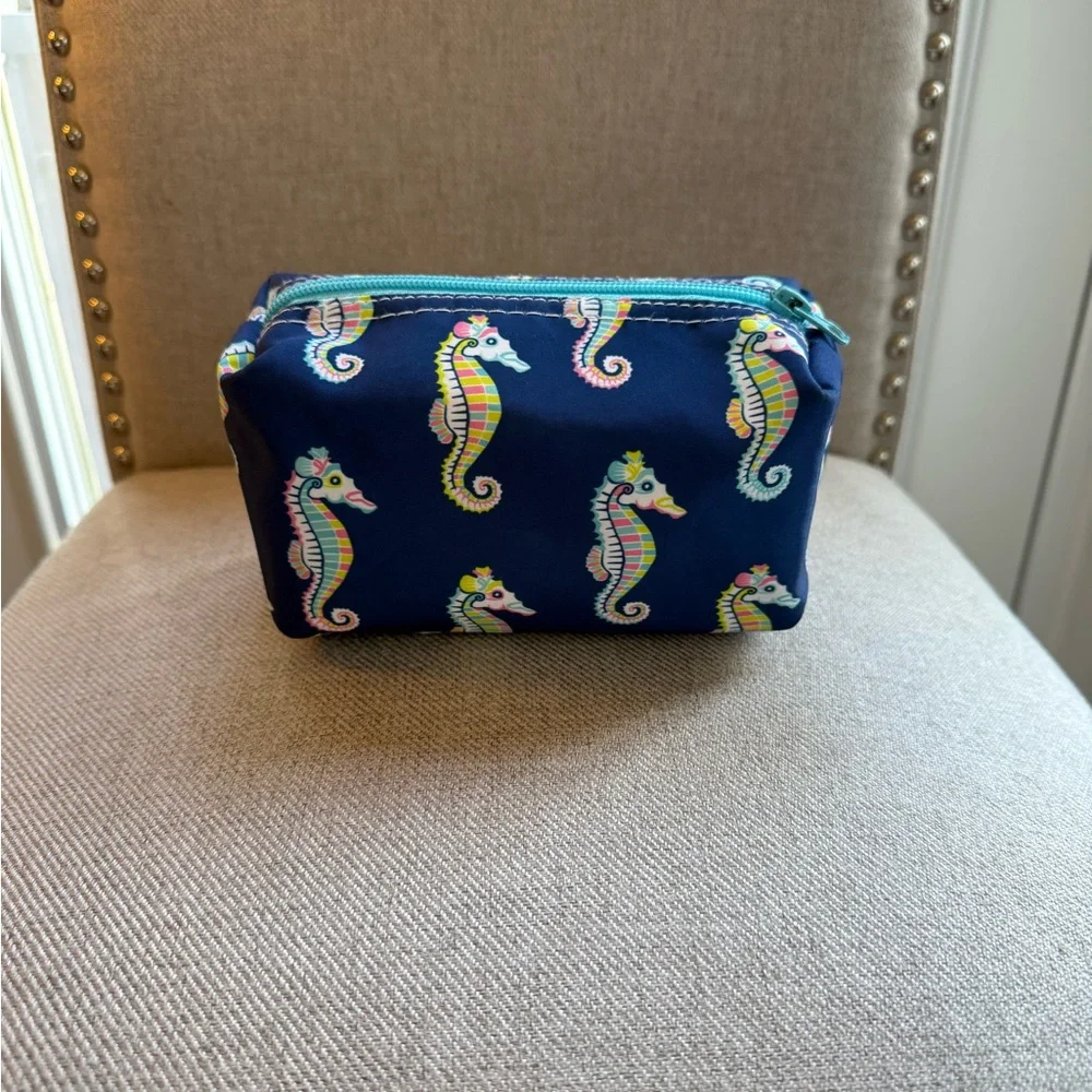 SCOUT Hanging Toiletry Bag - Also Including Discontinued “Tiny Treasures” Pouch - Picture 11 of 16